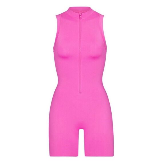 SKIMS Swim Mock Neck Cycle Suit Taffy Women’s Size XXS Limited Edition NWT - Picture 5 of 12